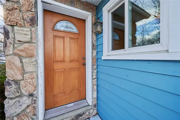 331 Winfield Rd, Cabot, PA 16023