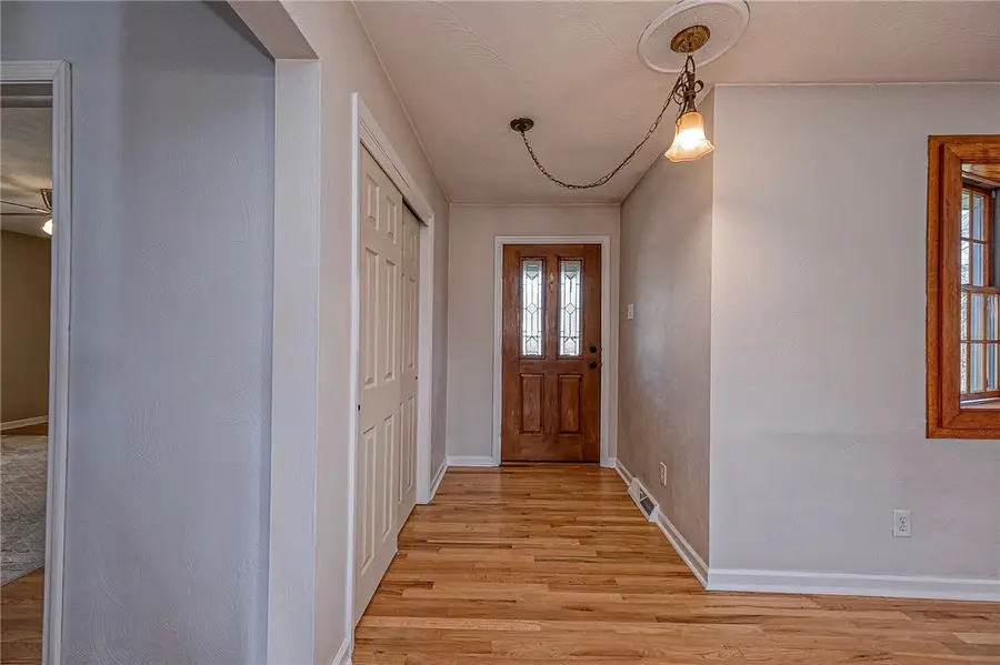 204 Marburger Rd, Evans City, PA 16033 - #3