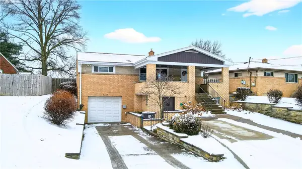 5224 Meadowcrest Rd, Pittsburgh, PA 15236