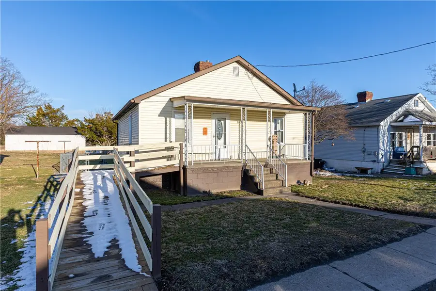 207 Jane St #E Beau, Richeyville, PA 15358 - #2