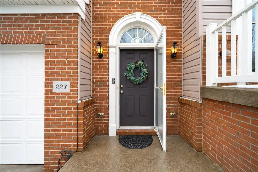 227 Maple Ridge, Canonsburg, PA 15317 - #2