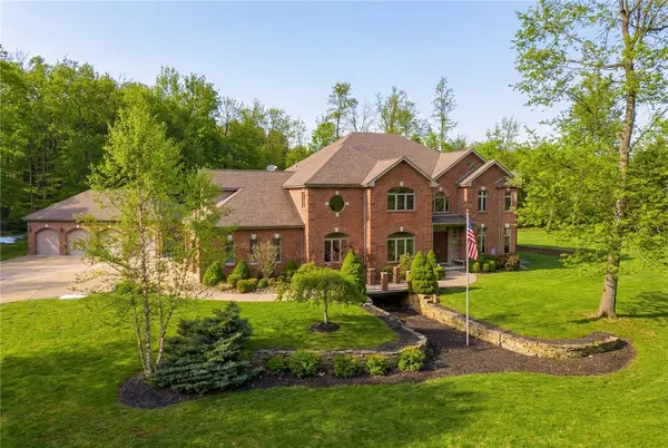 1653 Chapel Ridge, Mars, PA 16046