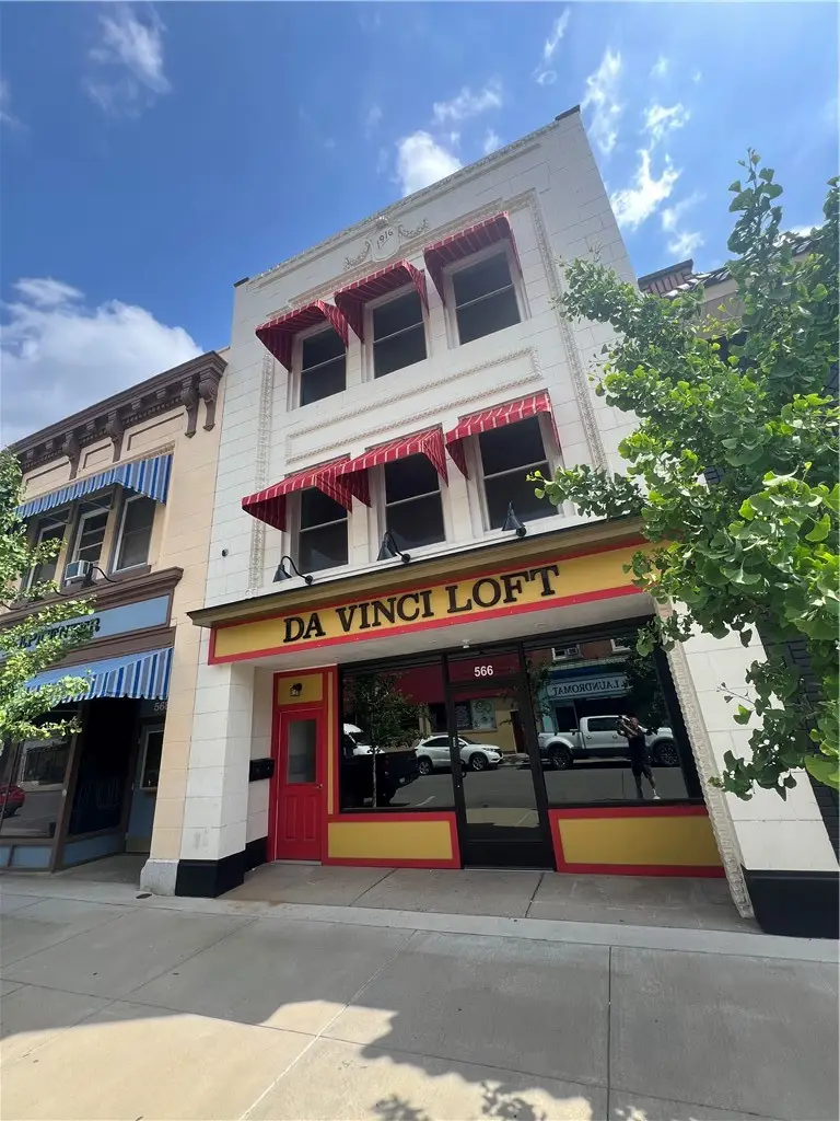 566 Merchant St, Ambridge, PA 15003 - #1