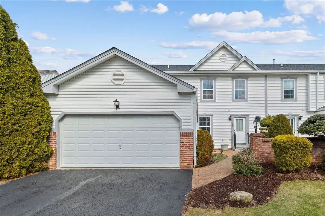 1157 Old Farm Rd, Lawrence, PA 15055 - #1