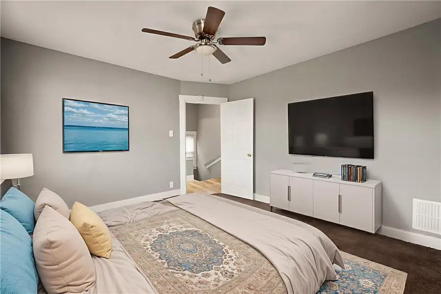 206 Pinecastle Ave, Pittsburgh, PA 15234 - #3