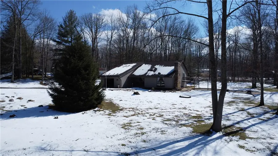 11 Orchard Camp Dr, Ohiopyle, PA 15470 - #2