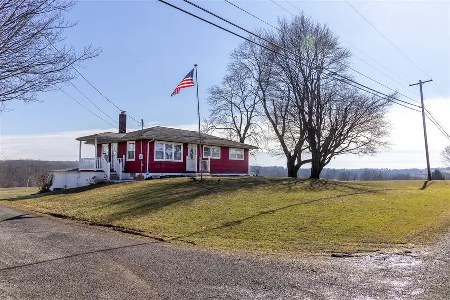 506 Grove City Rd, Slippery Rock, PA 16057 - #2