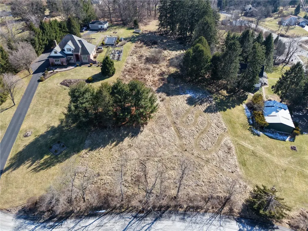 4990 Lakewood Rd, Gibsonia, PA 15044 - #1