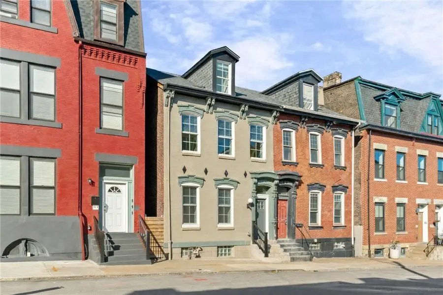 2011 Forbes Ave, Pittsburgh, PA 15219 - #2