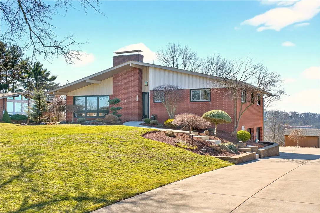 196 Marion Dr, Thompsonville, PA 15317 - #1