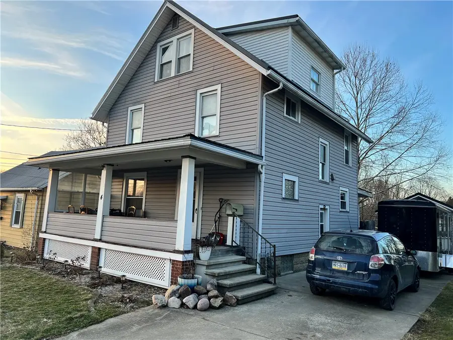 4 E Ridge Ave, Greenville, PA 16125 - #3