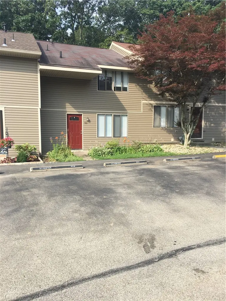 531 Hunters Path Rd, Bridgeville, PA 15017 - #1