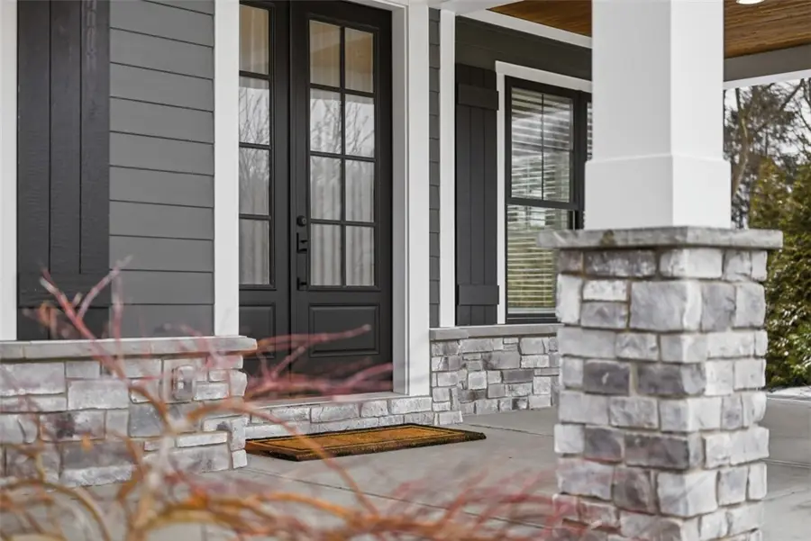 687 Chilliwack Ln, Mars, PA 16046 - #2