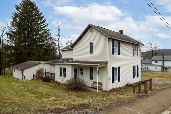 3231 S Main St, Sandy Lake, PA 16145