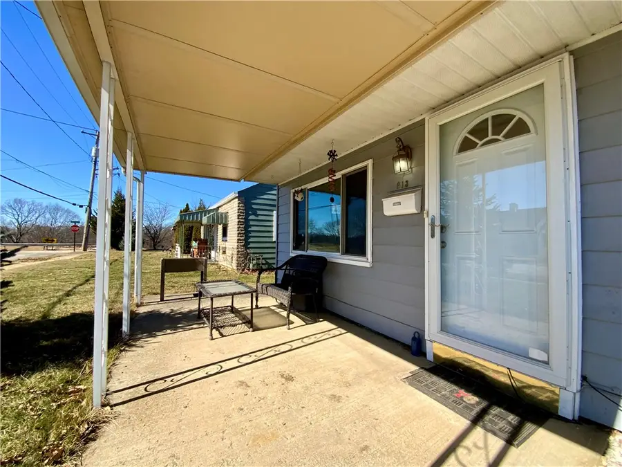 613 Speyer Ave, Monaca, PA 15061 - #3