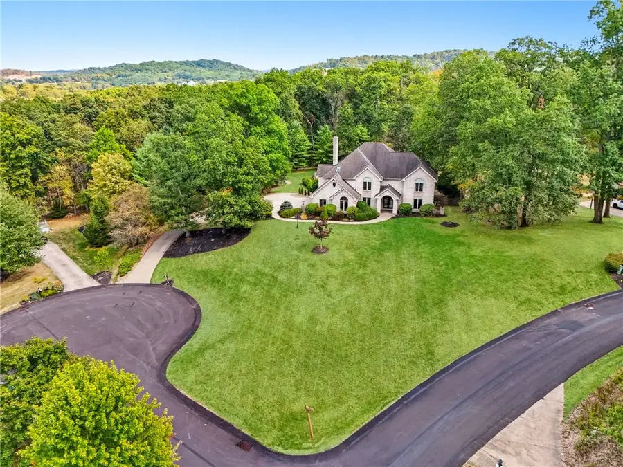 401 Acorn Ct, Mars, PA 16046 - #2