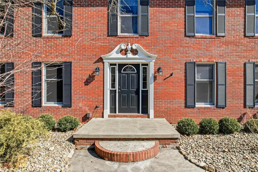 3036 Baywoods Dr, Sharpsville, PA 16150 - #2