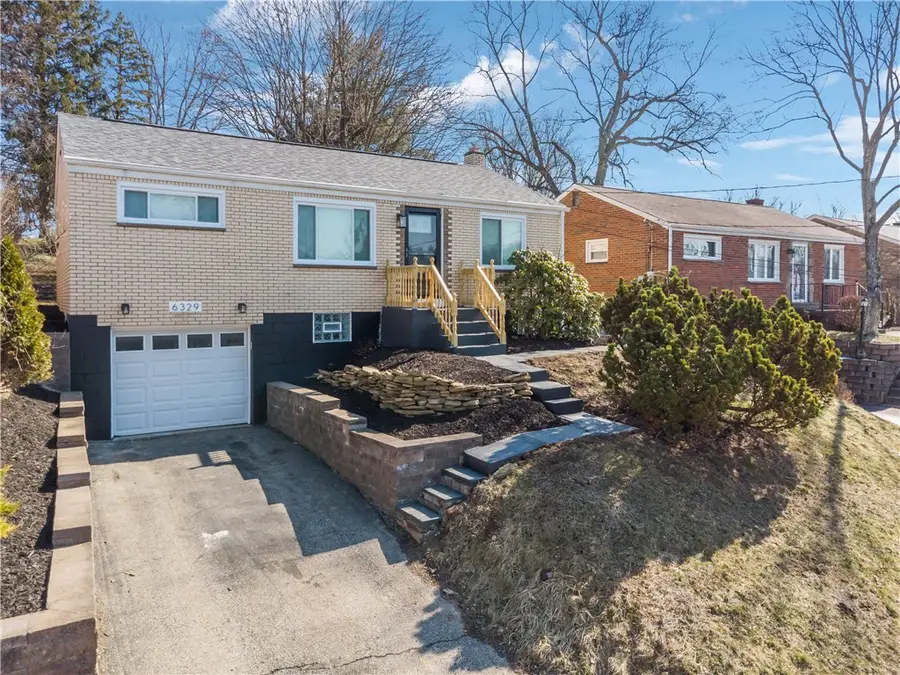 6329 Crestview Dr, South Park, PA 15129 - #2