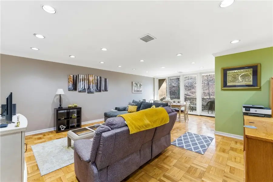 5100 Fifth Avenue #506, Shadyside, PA 15232 - #2