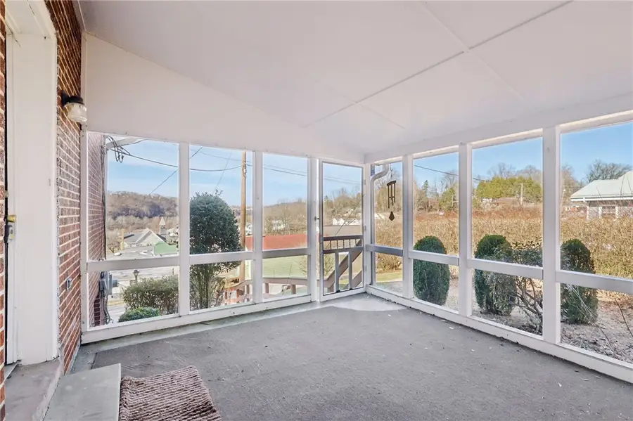 509 1st Street Ext, Orchard Hills, PA 15613 - #3