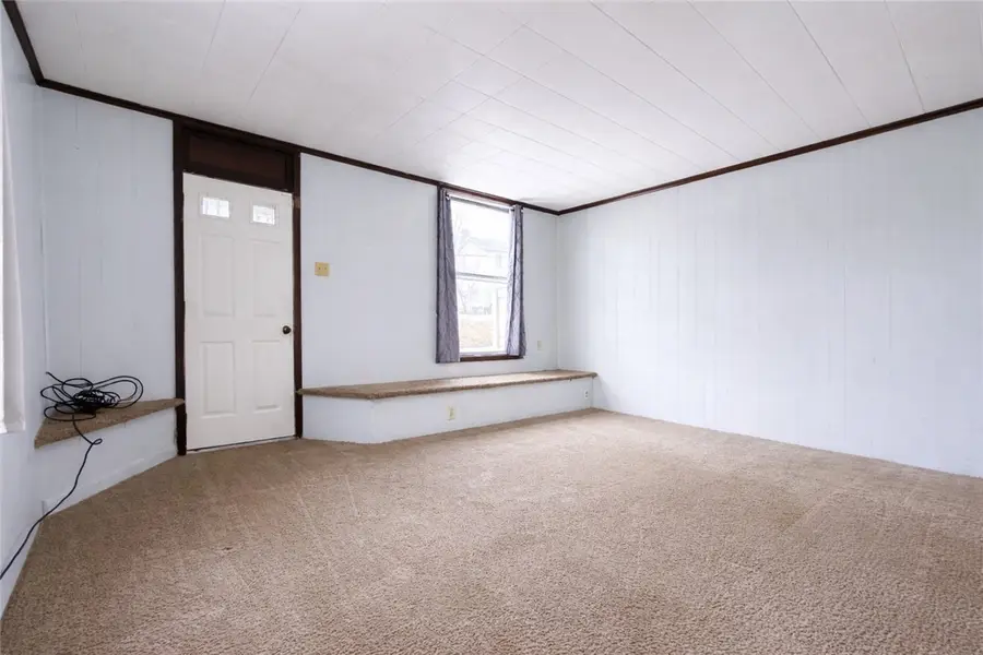 804 Butler Ave, New Castle, PA 16101 - #2