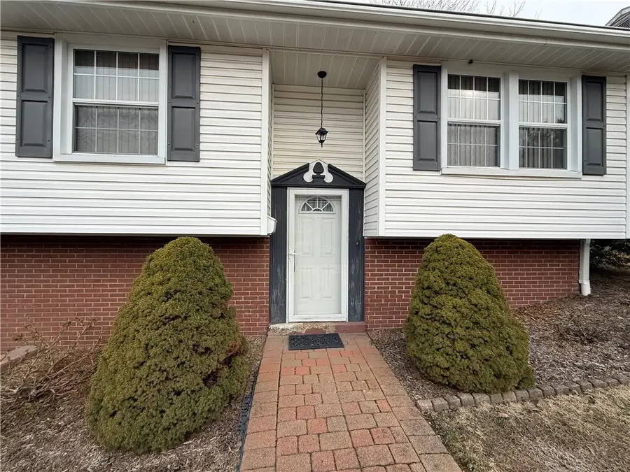 1185 Bucknell Dr, Monroeville, PA 15146 - #2
