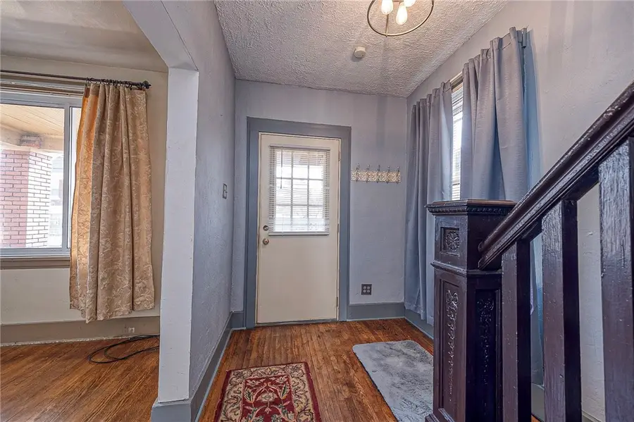 2957 Churchview Ave, Pittsburgh, PA 15227 - #3