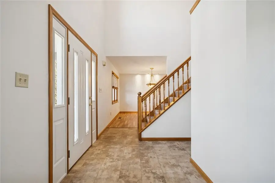 1051 Finchley Rd, Irwin, PA 15642 - #2