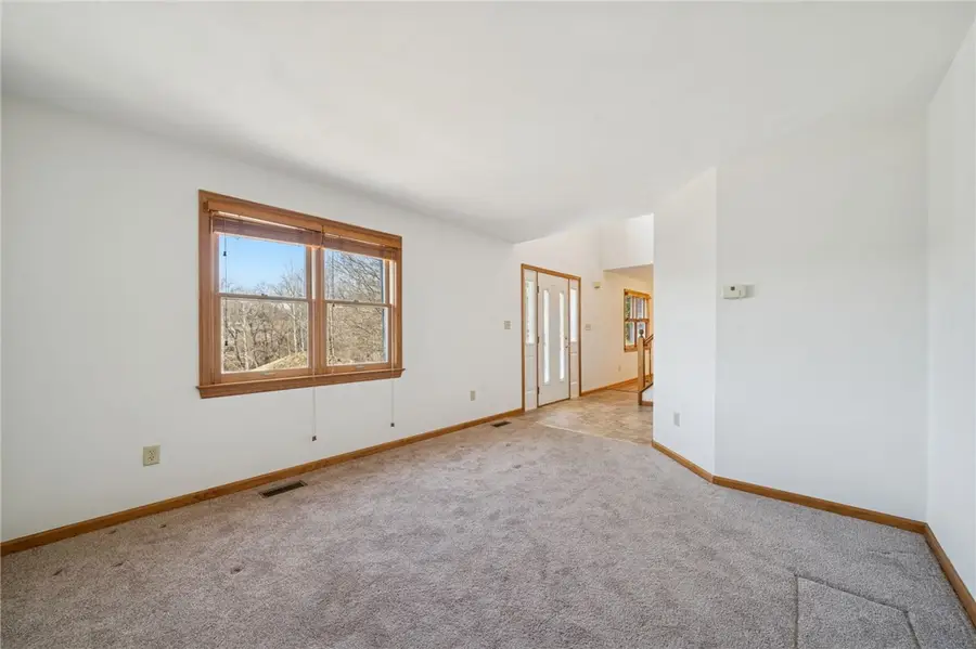 1051 Finchley Rd, Irwin, PA 15642 - #3