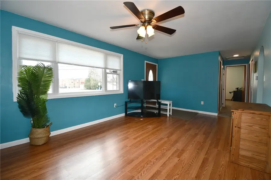 131 E Water St, Slippery Rock, PA 16057 - #3