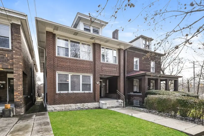 577 S Braddock Ave, Pittsburgh, PA 15221 - #2