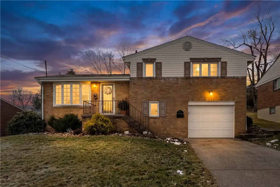 418 Diller Avenue, West Mifflin, PA 15122 - #2