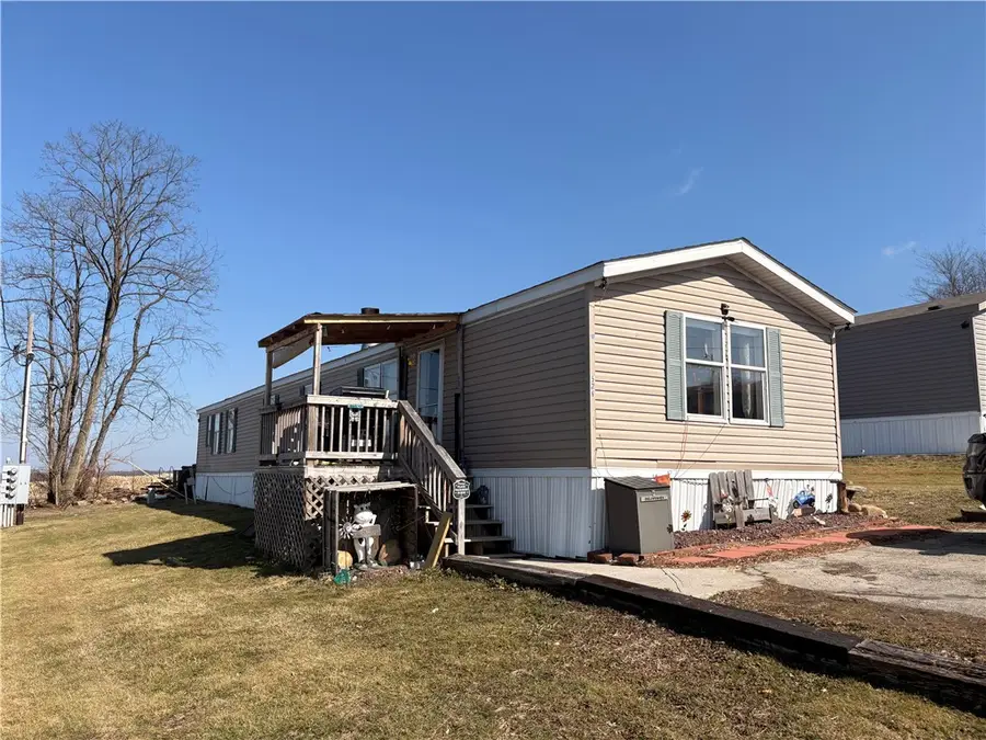 516 Hill St, Mount Pleasant, PA 15666 - #2