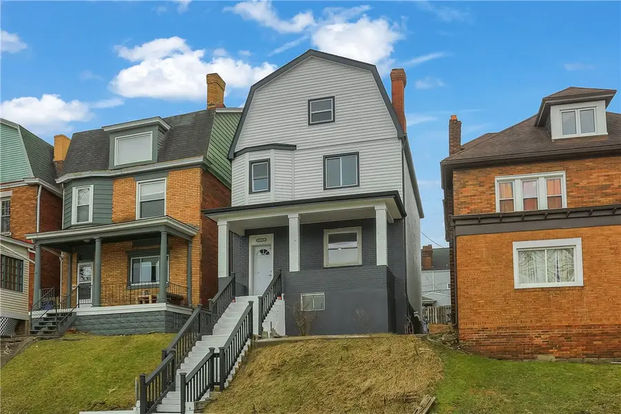 618 E 12th Ave, Homestead, PA 15120 - #2