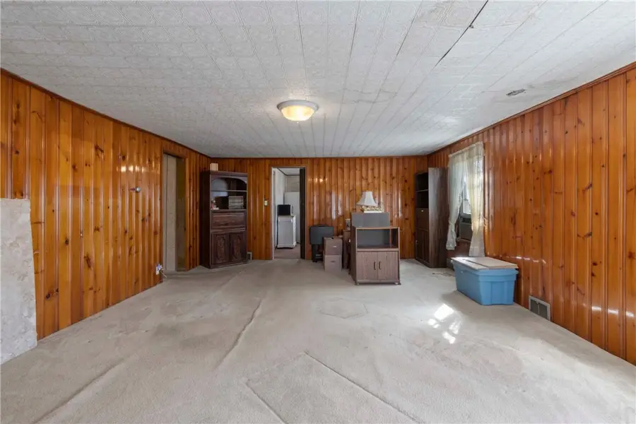 143 Valley View Rd, Imperial, PA 15126 - #2