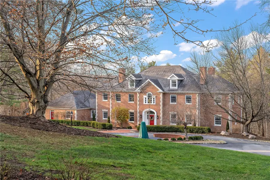 504 Hillside Dr, Sewickley, PA 15143 - #2