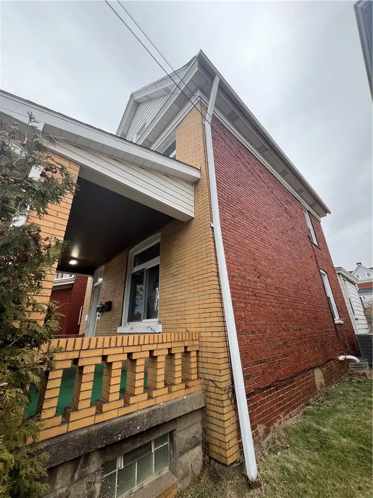 504 Fairmont Ave, Trafford, PA 15085 - #3