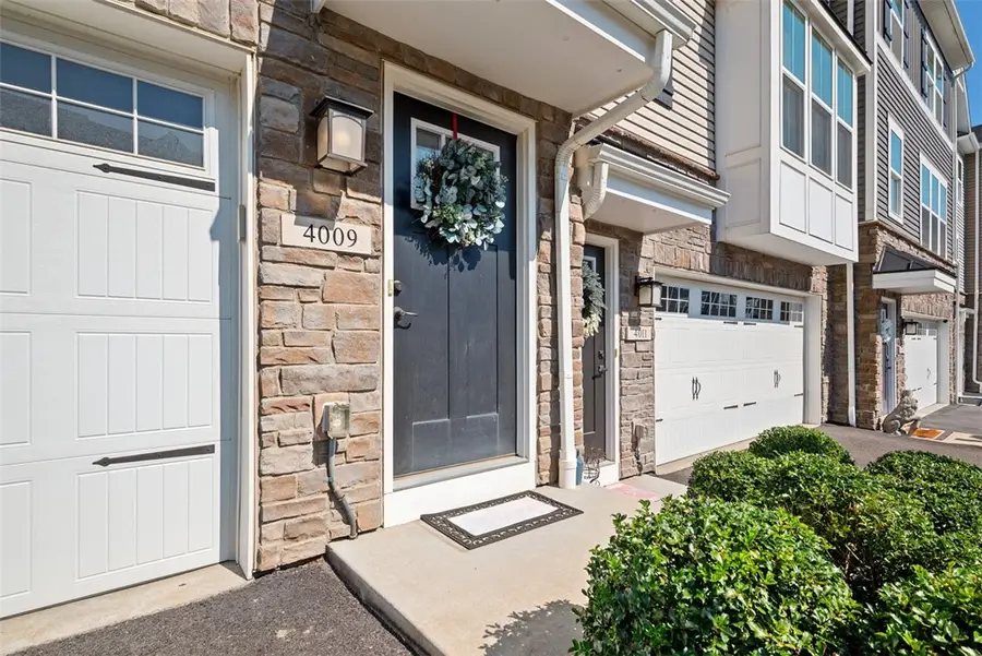 4009 Crown Drive, South Park, PA 15129 - #2