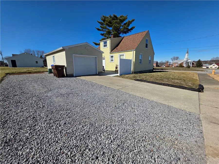 1020 Park Street, Sharon, PA 16146 - #3