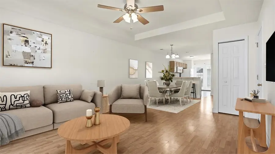 607 Locust St, Coraopolis, PA 15108 - #2