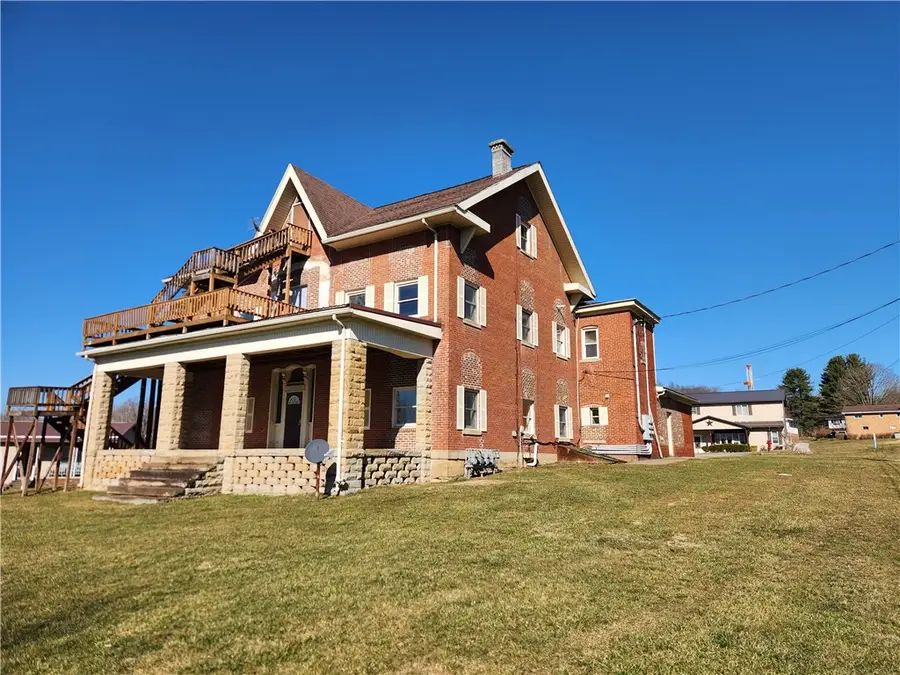 138 Victoria Dr, Waynesburg, PA 15370 - #3