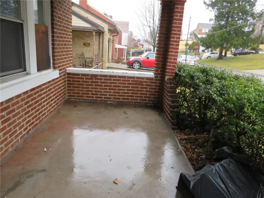 3512 Dauphin Ave, Brentwood, PA 15227 - #2