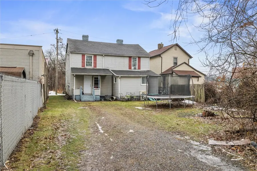 808 S Jefferson St, New Castle, PA 16101 - #3