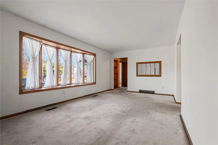 865 Wheatland Rd, Shenango, PA 16159 - #2