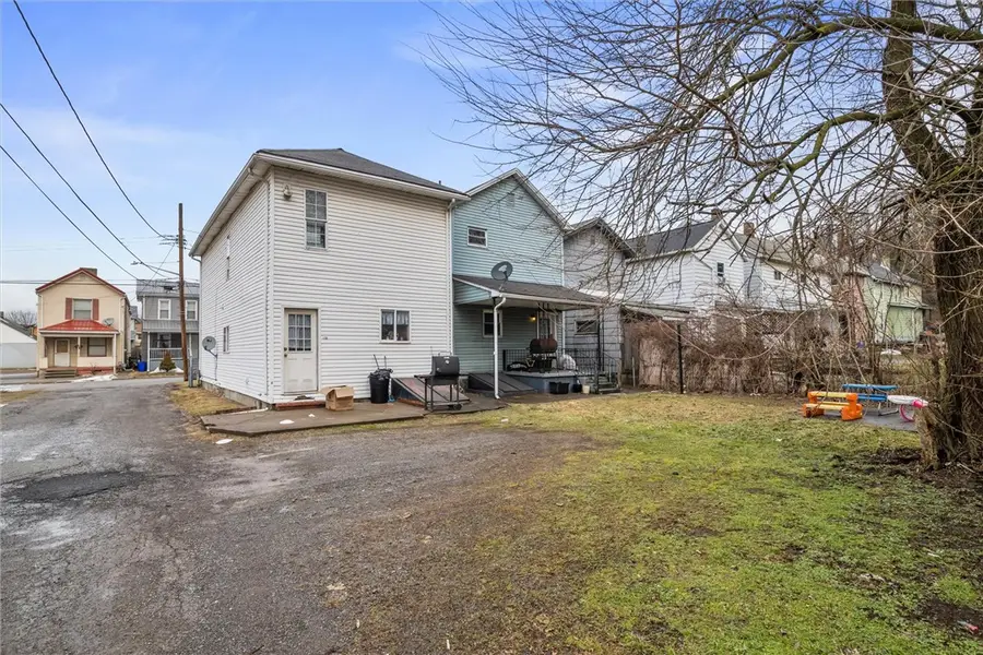 302 E Home St, New Castle, PA 16101 - #3