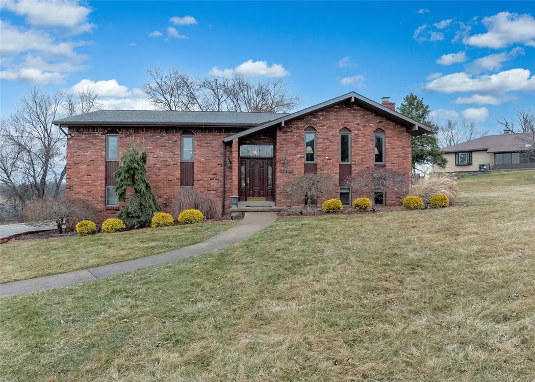 1267 Fall Ln, Irwin, PA 15642 - #1