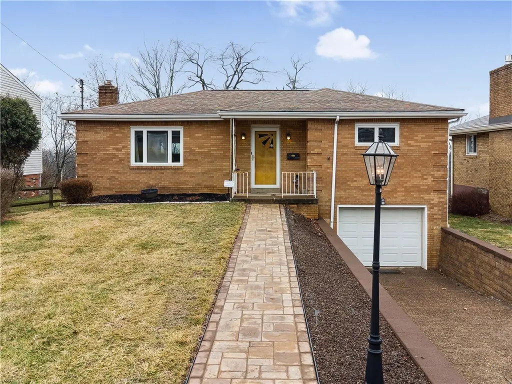 960 Illinois Ave, Pittsburgh, PA 15221 - #1