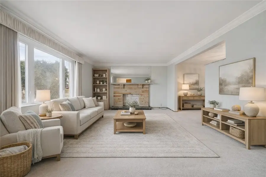 960 Illinois Ave, Pittsburgh, PA 15221 - #2