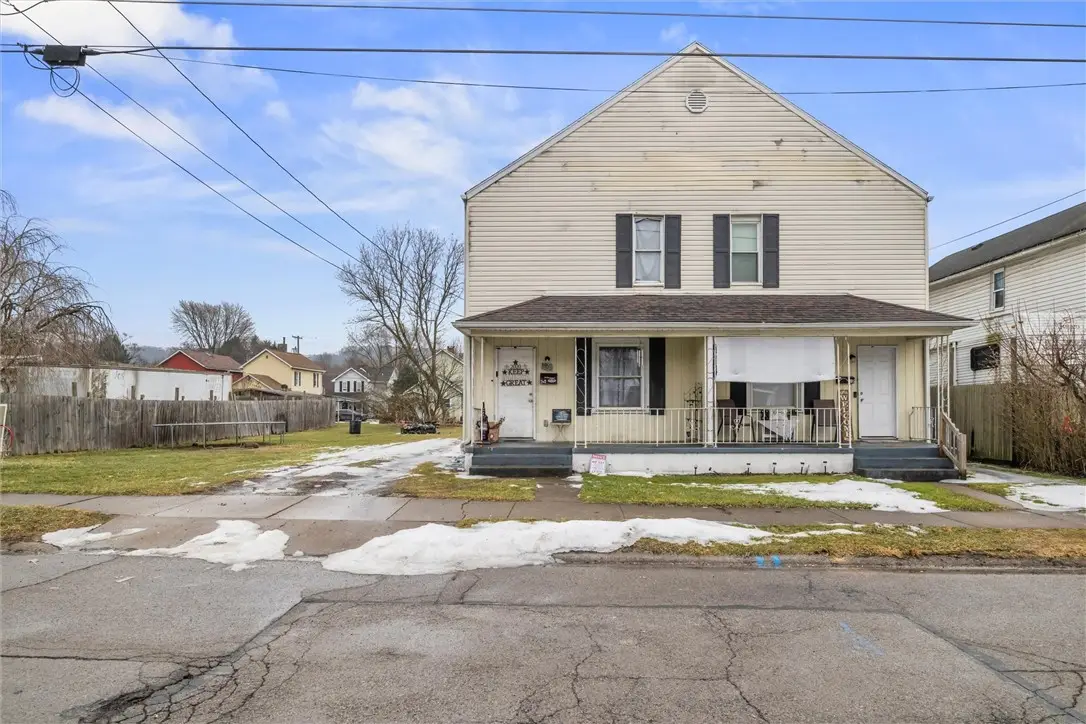 203 S Liberty St, New Castle, PA 16102 - #1
