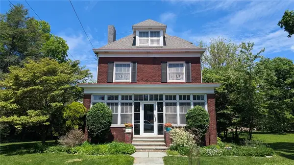 404 Reel Ave, Pittsburgh, PA 15229